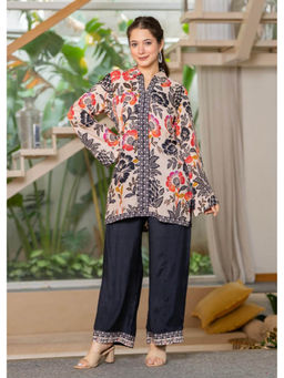 Autumnlane - Jayati Floral Printed Kurti with Pant