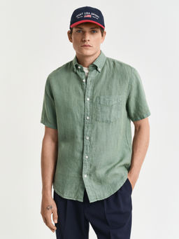 GANT - Men Green Button-Down Collar Short Sleeves Shirt