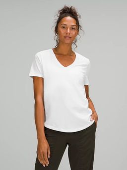 ap'pulse - Women's V-Neck Short Sleeve T-shirt - White