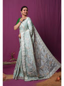 Green color option, Sold out, Currently selected