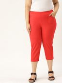 Red color option, Sold out, Currently selected