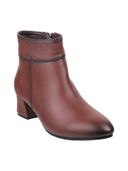 Maroon color option, Currently selected