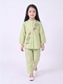 Green color option, Sold out, Currently selected