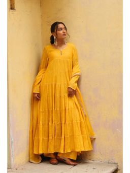 Zebein - Mayurika Kurta with Pant and Dupatta - Yellow