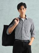 Black color option, Currently selected