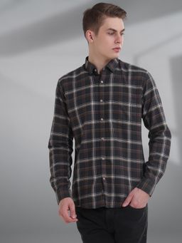 TURMS - Men Checks Cotton Brown Casual Shirt Stain and Water Repellent Anti Odor