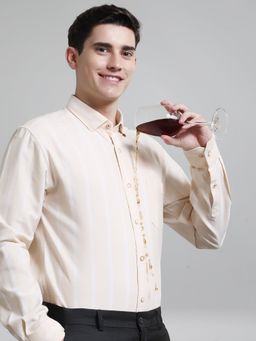 TURMS - Men Stripes Cotton Beige Shirt Stain and Water Repellent Anti Odor
