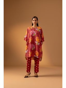 Naseebo - Scarlet Meadow Muslin Kurta with Pant - Red