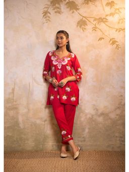 House of Chikankari - Crafts Cotton Embroidered Aari Work Womens Kurta with Pant - Red
