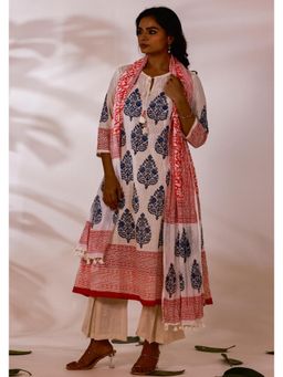 Maitri Jaipur - Dobby Blue Hand-Block Print A-Line Kurta with Pant and Dupatta - White