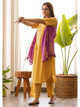 Maitri Jaipur - Gold Yellow Kurta with Pant and Jacket