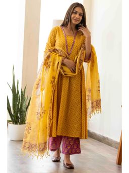 Maitri Jaipur - Discharge Gold Yellow Print A-Line Kurta With Pant And Dupatta