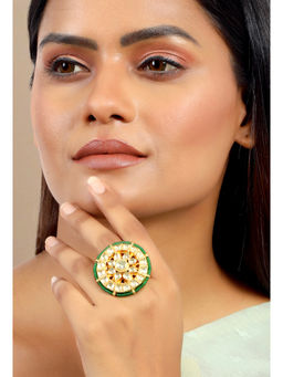 TIZORA - Green Beads Pachi Kundan Ring