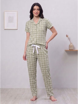 LOTIK - Women'S Cotton Green Checkered Printed Front Open Half Sleeve Shirt and Pyjama