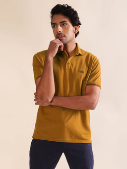 Andamen - Regular Fit Men Mustard Half Sleeve Tipping Collar Polo T-Shirt