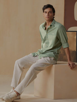 Andamen - Men Green Twill Full Sleeve Slim Fit Casual Shirt