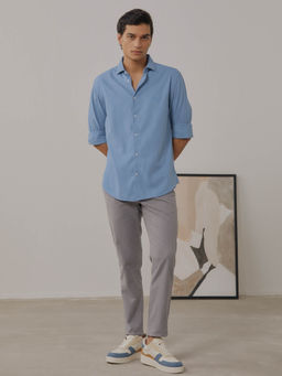 Andamen - Men Blue Melange Full Sleeve Slim Fit Casual Shirt