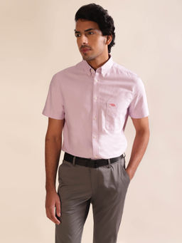 Andamen - Regular Fit Men Purple Half Sleeve Patch Pocket Casual Shirt