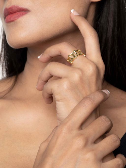 White Lies Fence Ring