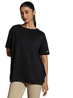 Silvertraq - Women Black Flow Fit Oversized Crew Neck T-Shirt