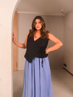 WHY SO BLUE - Black Zoey Wrap Solid Top