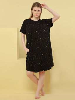Velure - Half Sleeve Comfirt Fit Knee Nighty Black with Star Aop