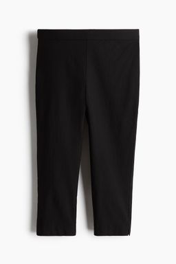 H&M - Women Black Capri Trousers