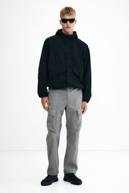 H&M - Men Grey Relaxed Fit Nylon Cargo Trousers