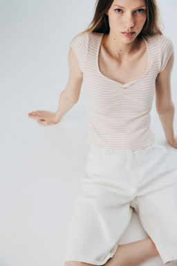 H&M - Women White Ribbed T-Shirt