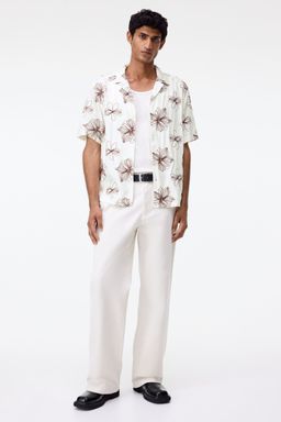 H&M - Men White Regular Fit Embroide Resort Shirt