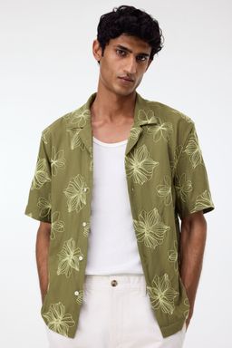 H&M - Men Green Regular Fit Embroide Resort Shirt
