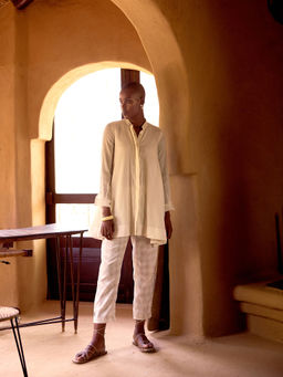 Basanti Kapde aur Koffee - Ivory Earthen Grace Cotton Shirt