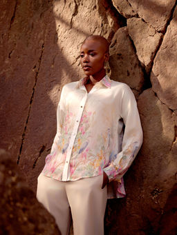 Basanti Kapde aur Koffee - Ivory Printed Rose Reed Summer Silk Shirt