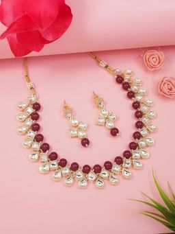 I Jewels - Maroon and White Gold Plated Traditional Kundan and Pearls Choker Jewellery Set