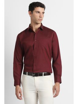 Van Heusen - Men Maroon Textured Full Sleeves Formal Shirt