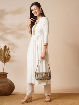 Globus - Ethnic Motifs Printed Small Shoulder Bag