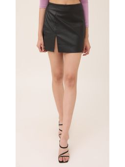 Virgio - Black Edgy Black Mini Slit Skirt