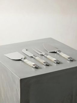 The Home Co - Cheese Knife Set- White Mother Of Pearl