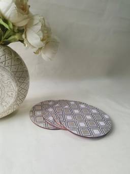 The Home Co - Grey Diamond Printed Trivet (Pack of 4)