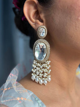 ISHKAARA - White Pearl Stone Festive Drop Earrings
