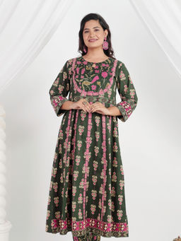 ARAMYA - Green Soft Cotton Anarkali Ikat Print Kurta