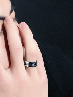 OOMPH - Silver & Black Stainless Steel Celtic Symbol Band Ring For Men