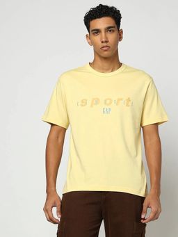 GAP - Men Typography Print Half Sleeves Round Neck Yellow T-Shirt