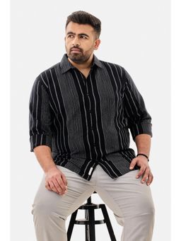 Snitch - Black Stripes Full Sleeves Regular Casual Plus Size Shirt For Men
