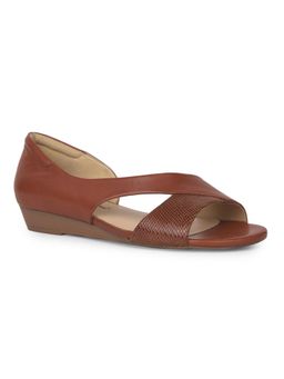 Hush Puppies - Women Brown Sandals