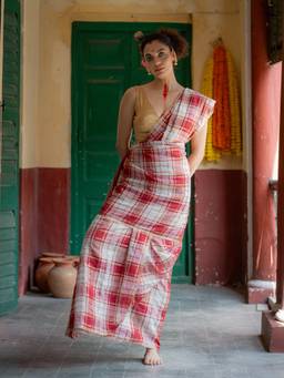 Suta - Red Checks Mul Saree