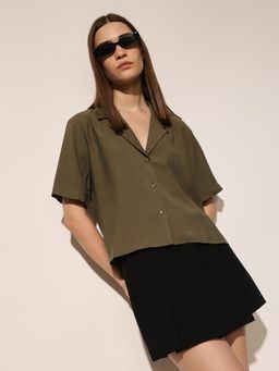 ONLY - Women's Solid Boxy Olive Shirt