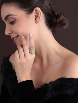 Shaze - Gold Rhodium-plated American Diamond Spiral Finger Ring