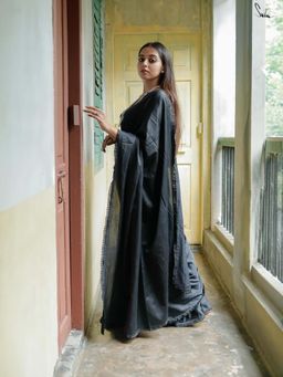 Suta - Women Black Cotton Solid Lace Border Saree Without Blouse