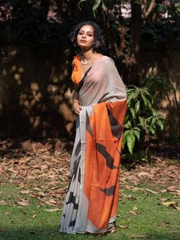 Suta - Women White and Orange Cotton Printed Saree Without Blouse